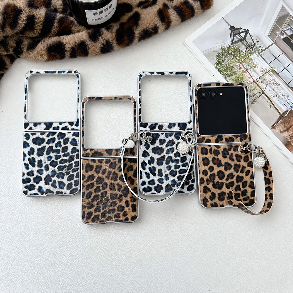 ヒョウ柄折りたたみフリップ電話ケース Motorola Ra - Travel Accessories Luxury のレビューと価格