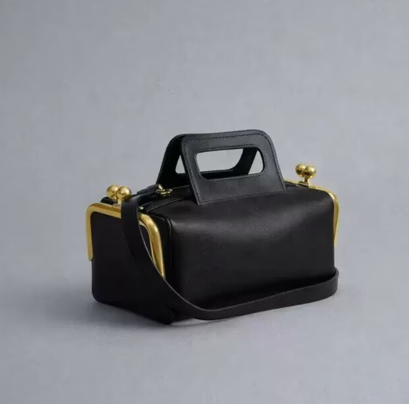 ファッションフランス脇の下バッグ女性のための新しいデザインス - Travel Accessories Luxury のレビューと価格